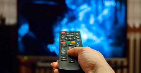 Masz taki telewizor? Eksperci ostrzegają: mogą cię podglądać i podsłuchiwać