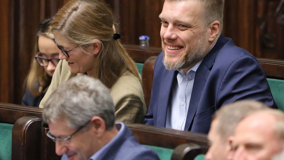 Adrian Zandberg podczas pierwszego posiedzenia Sejmu.