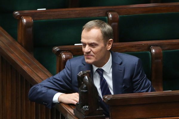 PiS zaprasza Tuska na posiedzenie zespołu ws. komisji weryfikacyjnej WSI