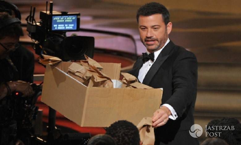 Jimmy Kimmel serwuje kanapki na Emmy 2016