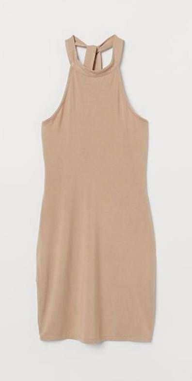Sukienka z H&M za 39,99