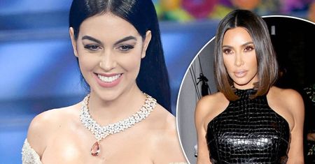 Ukochana Cristiano Ronaldo pokazuje swoje apetyczne kształty nad basenem. Można ją pomylić z Kim Kardashian