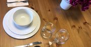Oto jak przygotować stół przed podaniem posiłku. Koniec z wpadkami