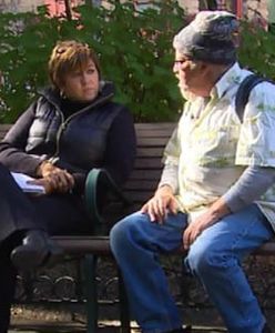 Przedsiębiorczy bezdomny organizuje akcję! (WIDEO)