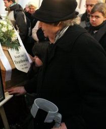 Ostatnie pożegnanie księdza Jana Twardowskiego