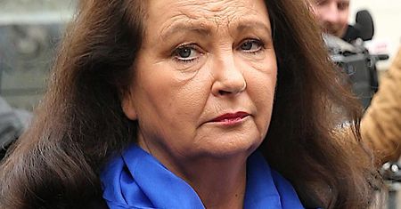 Anna Dymna ogłosiła smutne wieści. "Piszę te słowa i pęka mi serce". Problemy finansowe zmusiły ją do tej decyzji