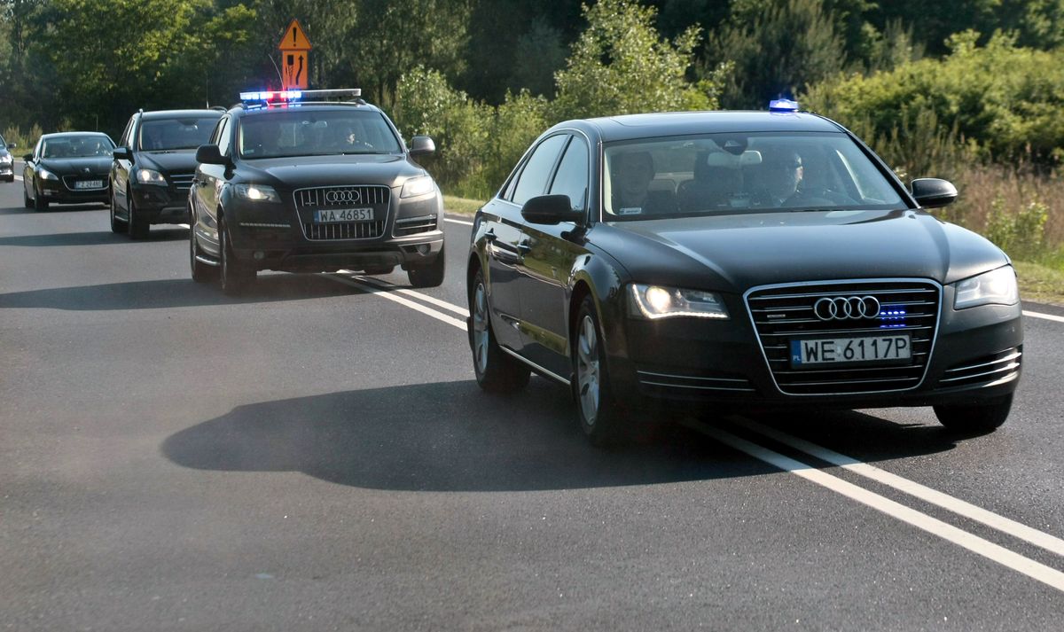 Wypadek limuzyny BOR. W audi A6 uderzyła ciężarówka