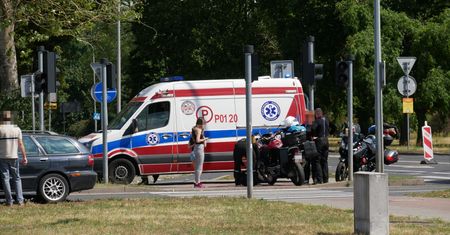 Wypadek na Wojska Polskiego. Ranna pasażerka motocykla