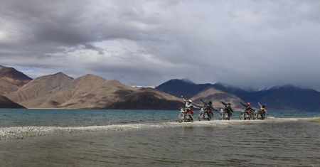 Orlice, czyli na motorach po babsku