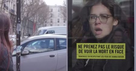 Władze Paryża pokazały ciekawy sposób na poprawę bezpieczeństwa pieszych