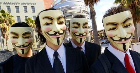 Anonymous - aresztowania trwają