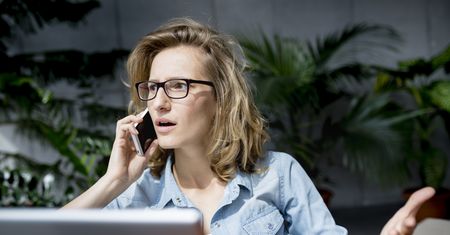 Tych zdań nie mówią inteligentni ludzie. Sprawdź, żeby nie palnąć gafy
