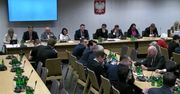 Trybunał Konstytucyjny pod lupą komisji. Zabrakło prezes TK i dyskusji nad sprawozdaniem