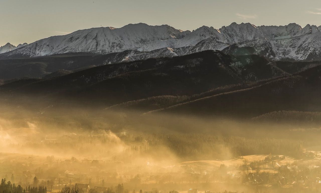 Zakopane truje turystów smogiem. Są ferie, a eksperci radzą ograniczyć wyjścia z pensjonatów