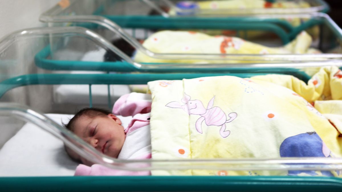 W 2018 r. urodziło się 388 tys. dzieci