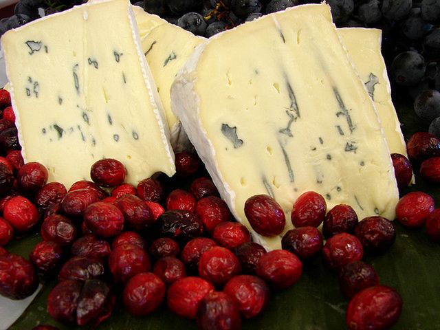 Nabiał a układ pokarmowy