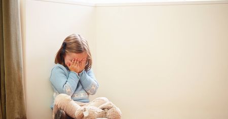 Żaden klaps nie jest niewinny. Bite dzieci odnoszą mniejsze sukcesy