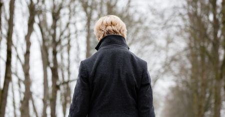 Skandal w Białymstoku. Taksówkarz pobił kobietę i złamał jej szczękę