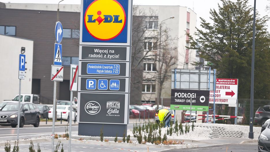 Lidl z promocją torebek Wittchen.