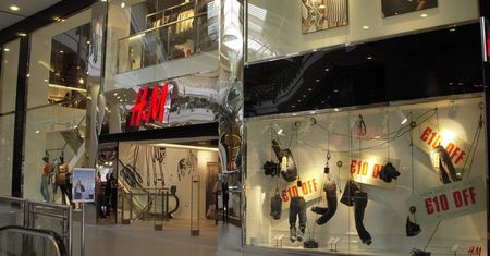 H&M zmienia rozmiary ubrań w Wielkiej Brytanii. Będą większe