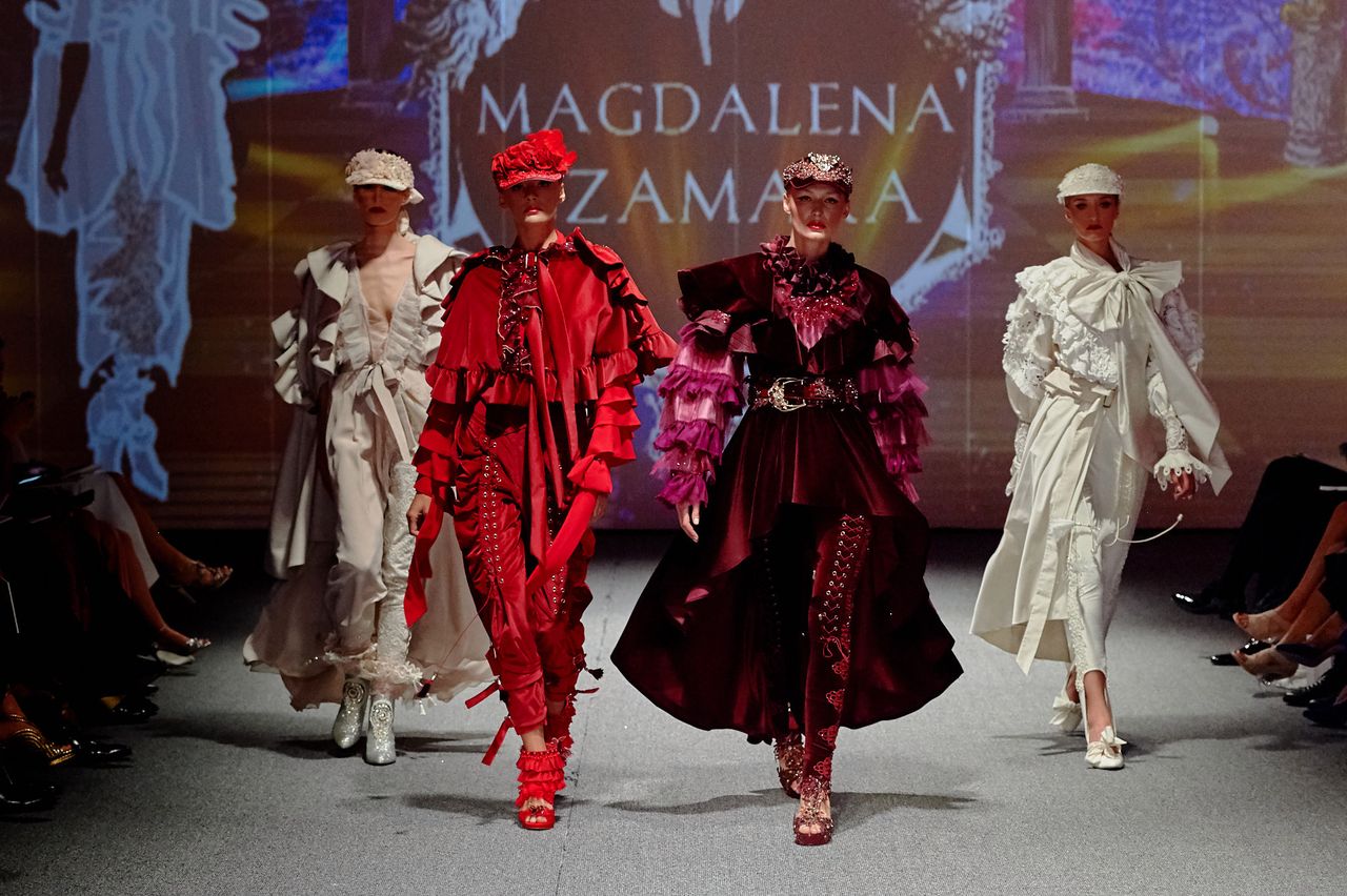 Adrian Krupa – zwycięzcą 10 edycji  prestiżowego konkursu dla młodych projektantów  Fashion Designer Awards