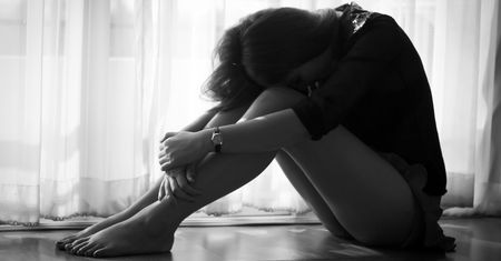 Ojciec gwałcił córkę i jej przyjaciółki. "Wypędzał demony"