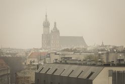 Smog Kraków 20 grudnia: fatalna jakość powietrza w Krakowie. Obowiązuje darmowa komunikacja