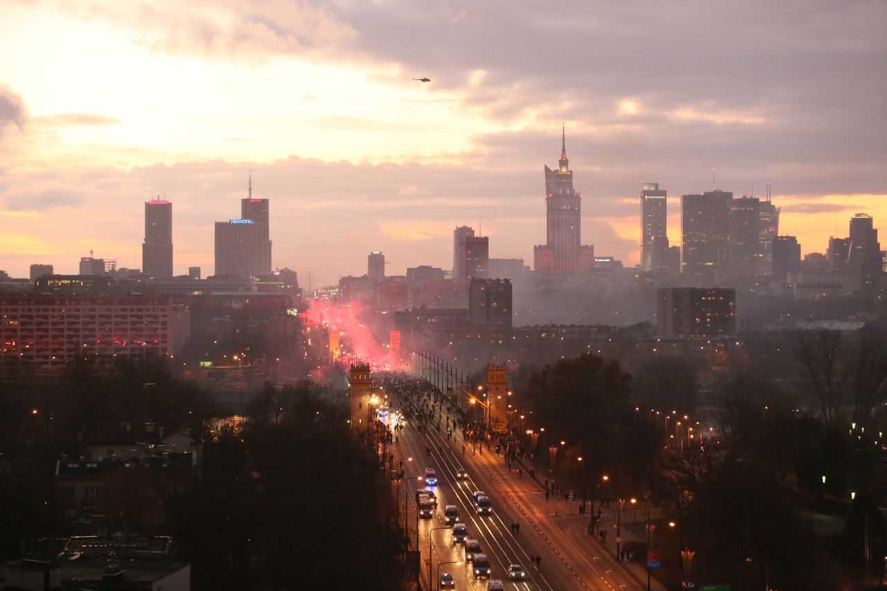 Smog w Warszawie. Jaka jest jakość powietrza 10 grudnia 2019? Sprawdź aktualne pomiary
