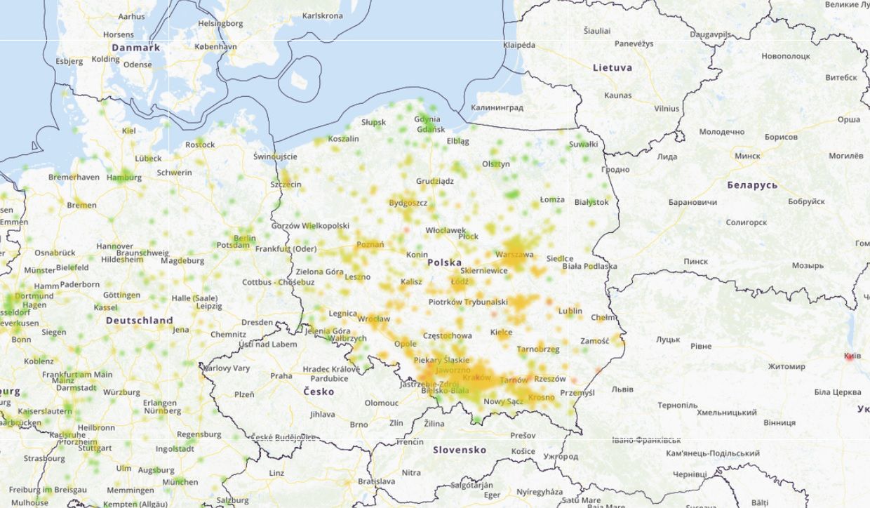 Smog i mgła nad Polską. IMGW ostrzega