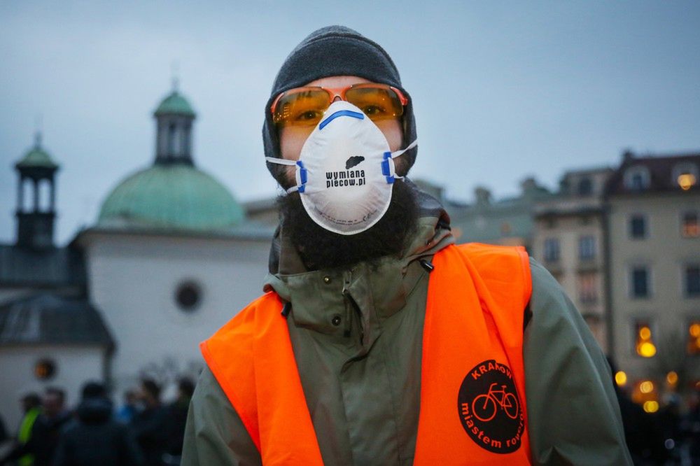 Marcin Makowski: Apel do rządu: "Pomóżcie nam oddychać. Smog nas zabija"