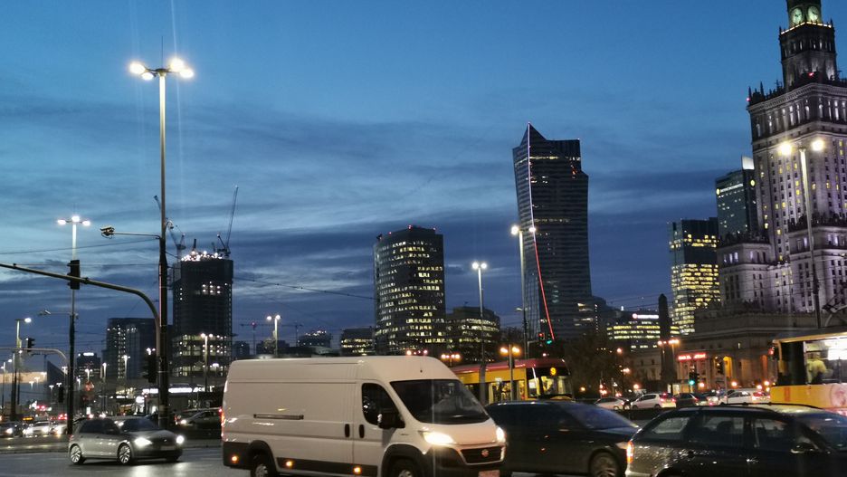 Warszawa. Smog w stolicy w środę 4 grudnia 2019