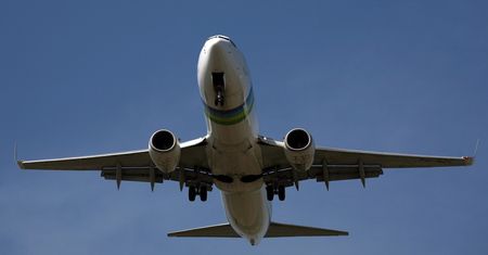 "Niebieski lód” pomylili z meteorytem. Fragmenty zabrali do domów