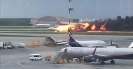 Nowe nagranie z katastrofy w Moskwie. Pilot nie potrafił poprawnie wylądować