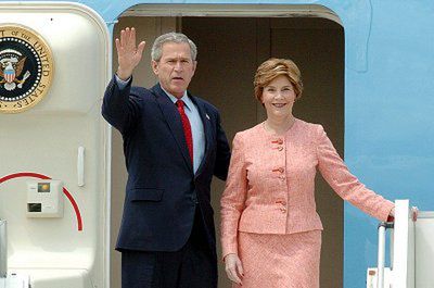Bush w Paryżu