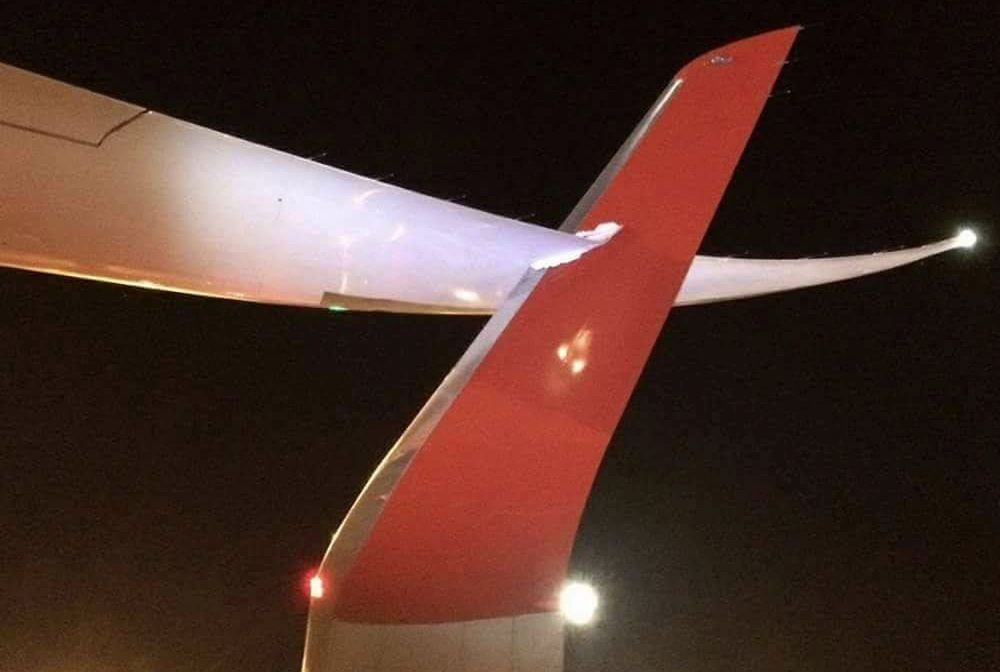 Bardzo groźny wypadek. Samolot Air Canada uderzył polskiego dreamlinera