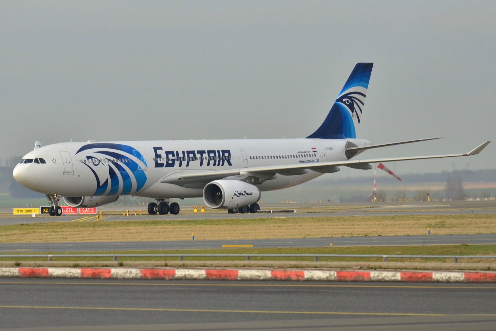Przerwany lot samolotu EgyptAir. Przez jeden głupi telefon