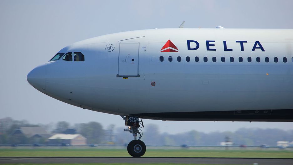 Przewoźnik Delta Air Lines po krytyce ze strony pasażerów, wycofał niefortunne serwetki