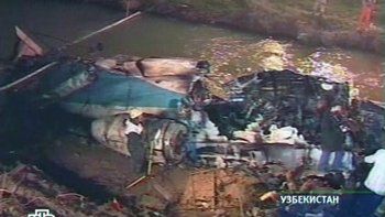 Kadr z rosyjskiej telewizji NTV - szczątki samolotu