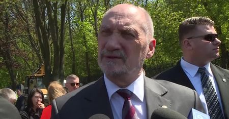 Macierewicz: bez tego nie ma przyszłości