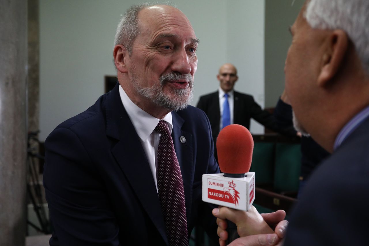 Antoni Macierewicz o sporze z Pałacem Prezydenckim: Nie biorę udziału w tym "napięciu"