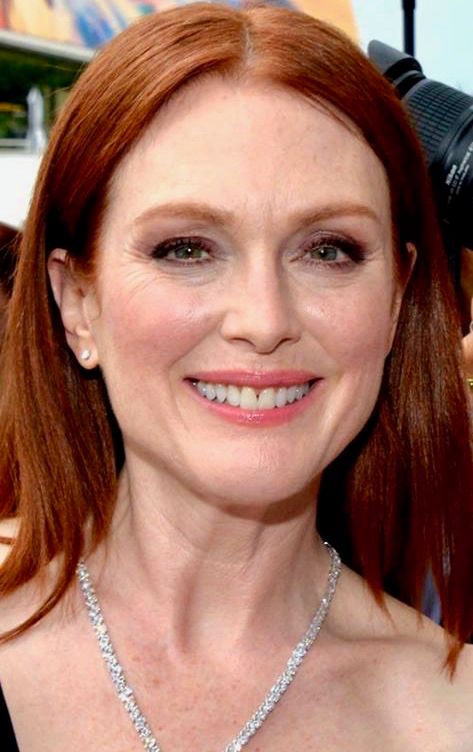 Julianne Moore to amerykańska aktorka i producentka filmowa.