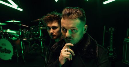 "Mały Zgon". Twórcy przebojów Viki Gabor przygotowali utwór promujący serial Canal+