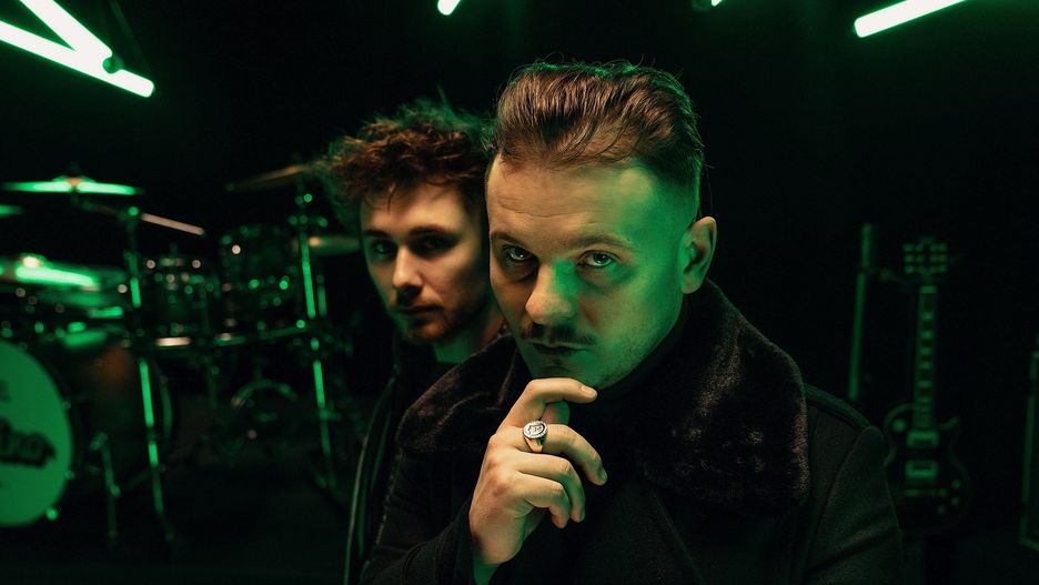 Patryk Kumór z projektem Hotel Torino nagrali piosenkę do serialu "Mały Zgon"