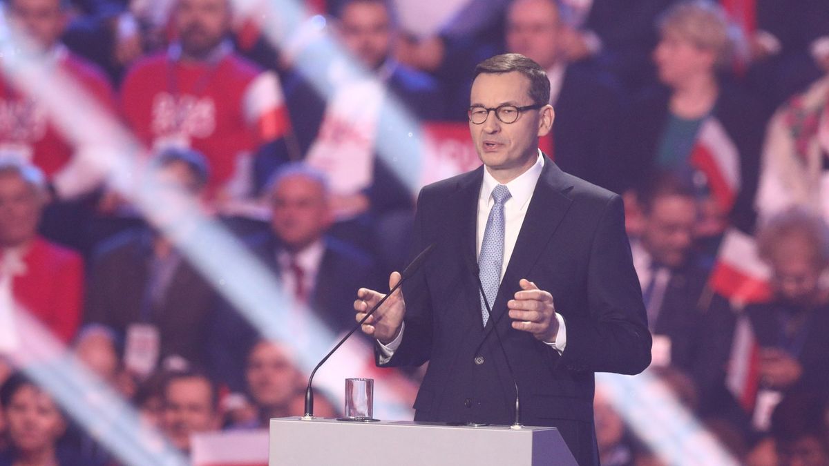 Prawie 11 zł a nie 5 zł wynosiła najniższa stawka za godzinę w lutym 2015 roku.