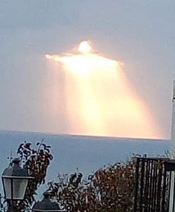 Jezus objawił się nad morzem Tyrreńskim we Włoszech. Dla nielicznych jest to omen końca świata