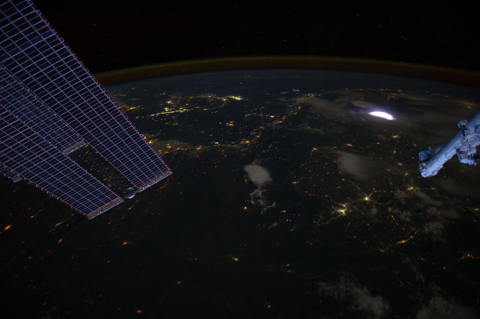 SpaceX wystrzeli w kosmos kolejną rakietę. Polacy wzięli udział w naukowej misji 