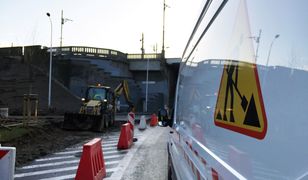 Warszawa. Utrudnienia przy moście Poniatowskiego. Wiadomo, ile mogą potrwać