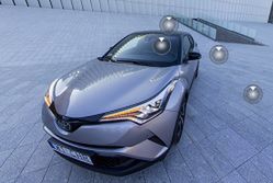 Toyota C-HR - tak jej jeszcze nie widzieliście