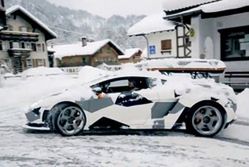 Zimowa jazda w Lamborghini