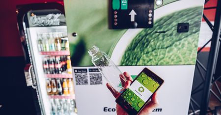 Bilety do kina za śmieci. Pierwsze recyklomaty staną w Warszawie